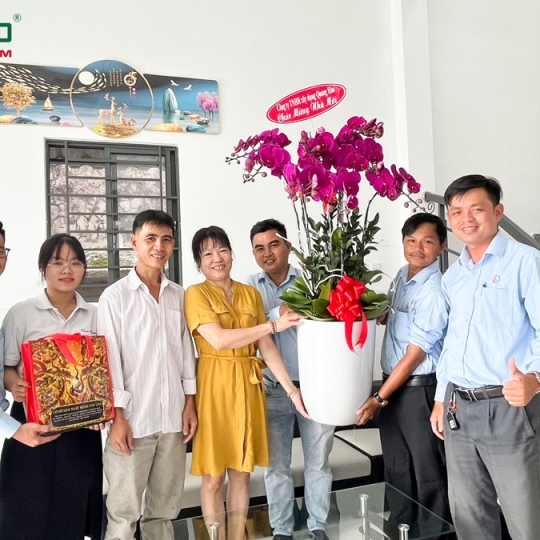 BÀN GIAO NHÀ ANH SƠN TẠI HUYỆN BÌNH CHÁNH