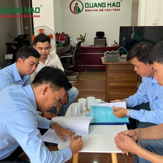 Ký hợp đồng sửa chữa nhà Anh Dũng ở Quận Tân Bình