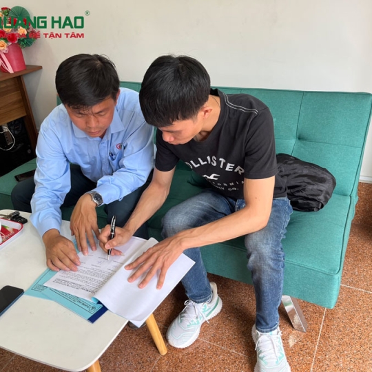 Ký hợp đồng sửa chữa nhà Anh Dũng ở Quận Tân Bình