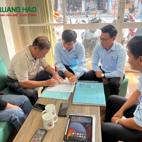 Ký hợp đồng xây mới nhà Chú Đột ở Quận Bình Thạnh