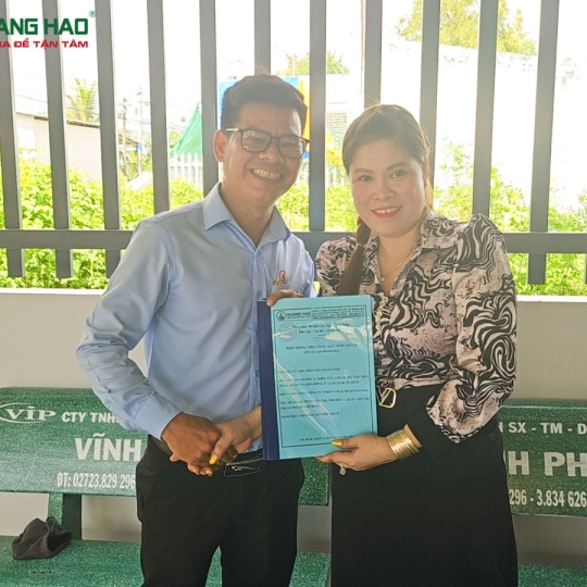 KÝ KẾT HỢP ĐỒNG XÂY DỰNG NHÀ CHỊ TÂM TẠI LONG AN