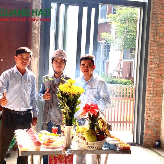 KÝ KẾT HỢP ĐỒNG XÂY DỰNG VÀ KHỞI CÔNG NHÀ ANH DANH