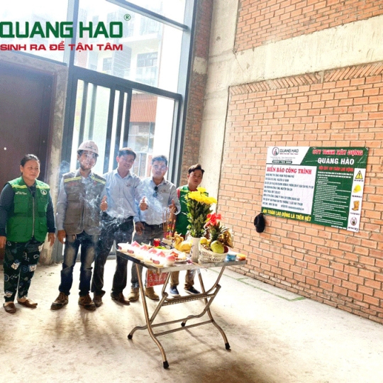 KÝ KẾT HỢP ĐỒNG XÂY DỰNG VÀ KHỞI CÔNG NHÀ ANH DANH