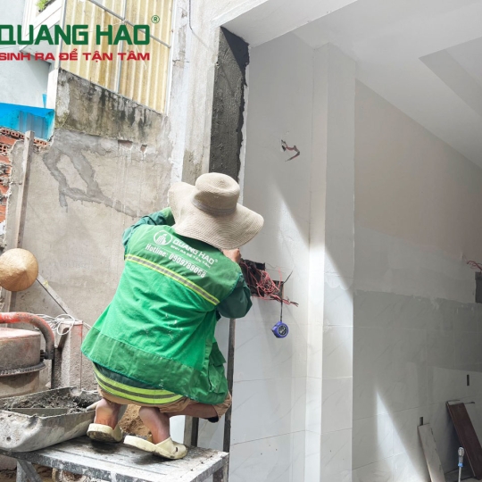 THI CÔNG HOÀN THIỆN NHÀ ANH CHUYÊN QUẬN 3