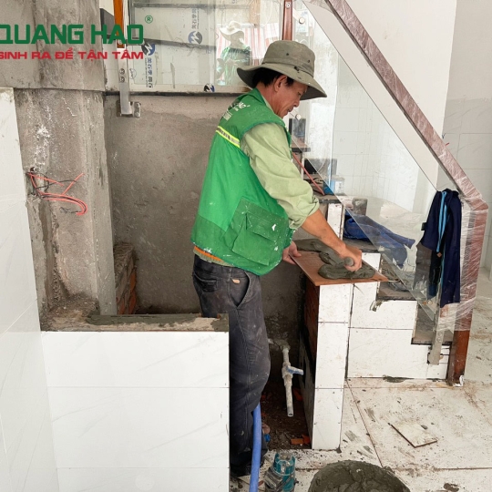 THI CÔNG HOÀN THIỆN NHÀ ANH CHUYÊN QUẬN 3