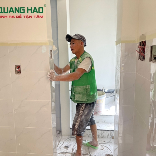 THI CÔNG HOÀN THIỆN NHÀ ANH CHUYÊN QUẬN 3