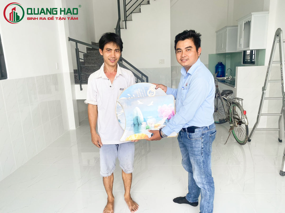 Xây Dựng Quang Hào bàn giao nhà Anh Sơn Huyện Bình Chánh