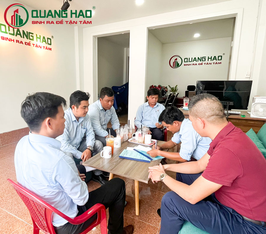 Xây Dựng Quang Hào ký hợp đồng xây mới nhà ở Anh Đạt Quận 2