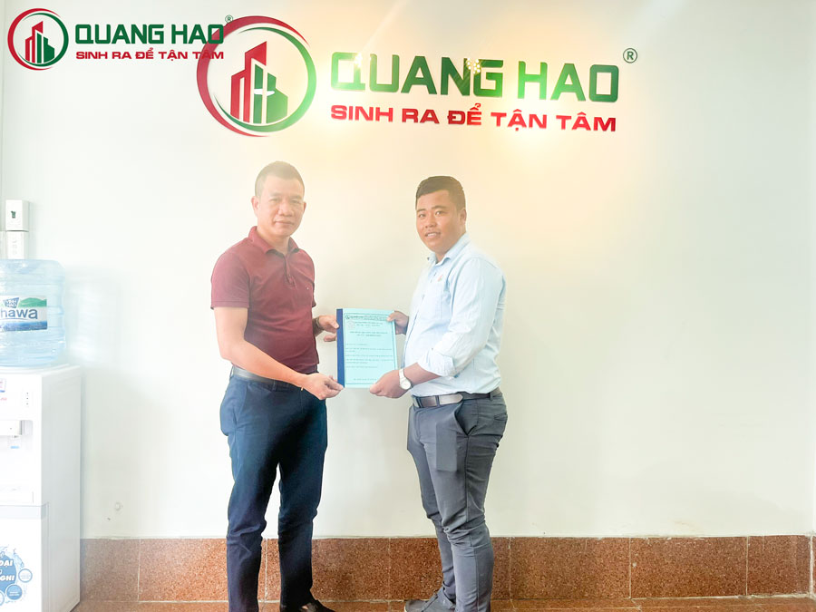 Xây Dựng Quang Hào ký hợp đồng xây mới nhà ở Anh Đạt Quận 2
