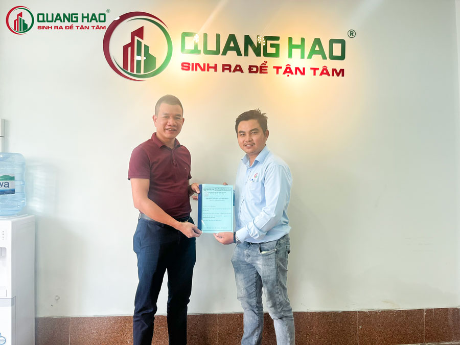 Xây Dựng Quang Hào ký hợp đồng xây mới nhà ở Anh Đạt Quận 2