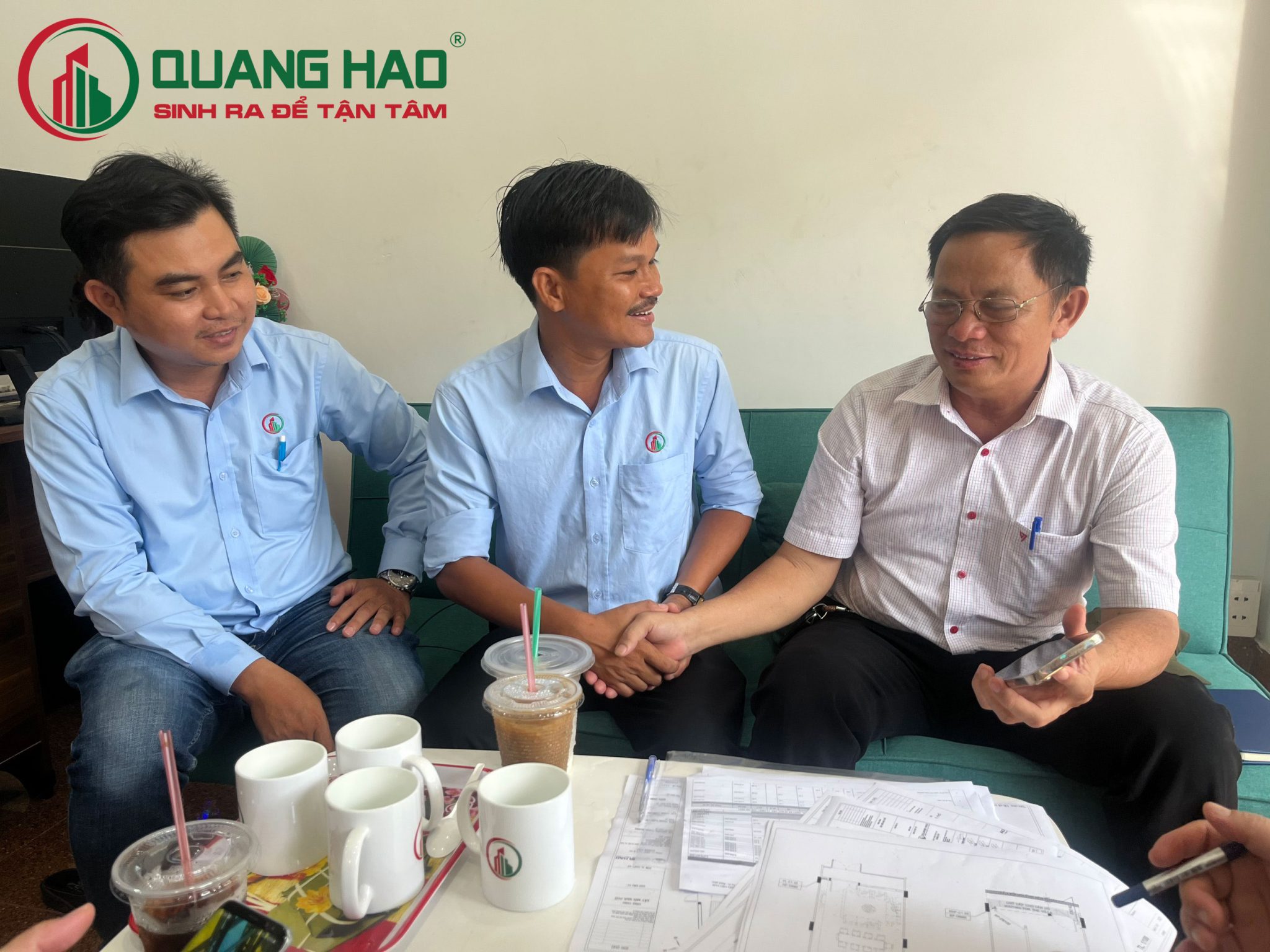 Xây Dựng Quang Hào tư vấn xây dựng biệt thự nhà Anh Danh tại Huyện Hóc Môn