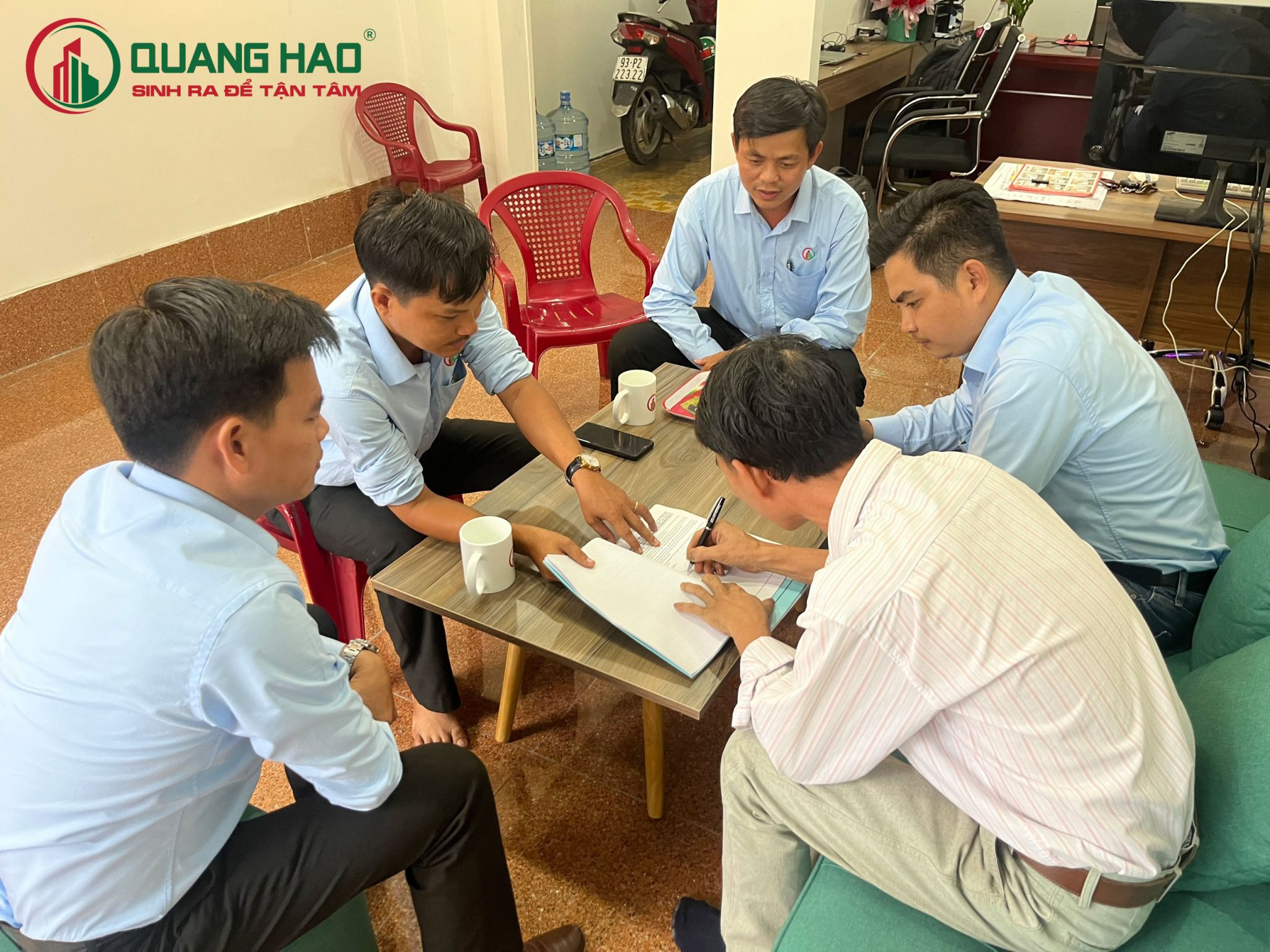 Xây Dựng Quang Hào ký hợp đồng xây mới nhà ở Anh Sơn tại Huyện Bình Chánh