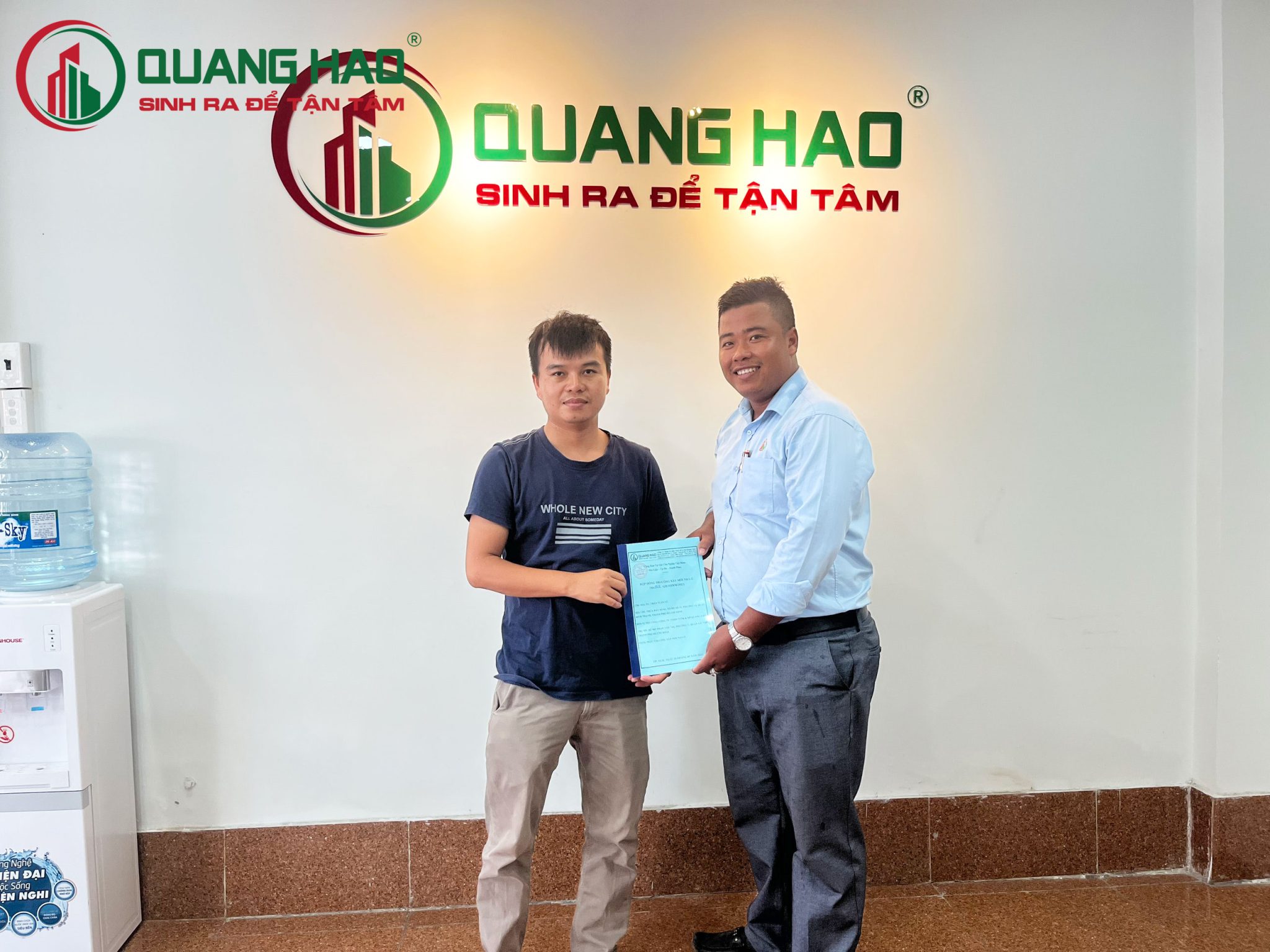 Xây Dựng Quang Hào ký hợp đồng xây mới nhà ở Anh Vũ Quận Bình Thạnh