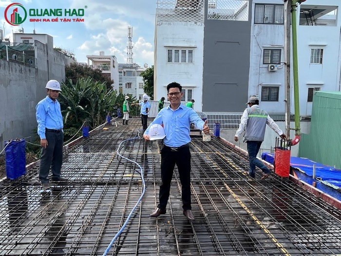 Giai đoạn thi công phần sắt thép tầng lửng